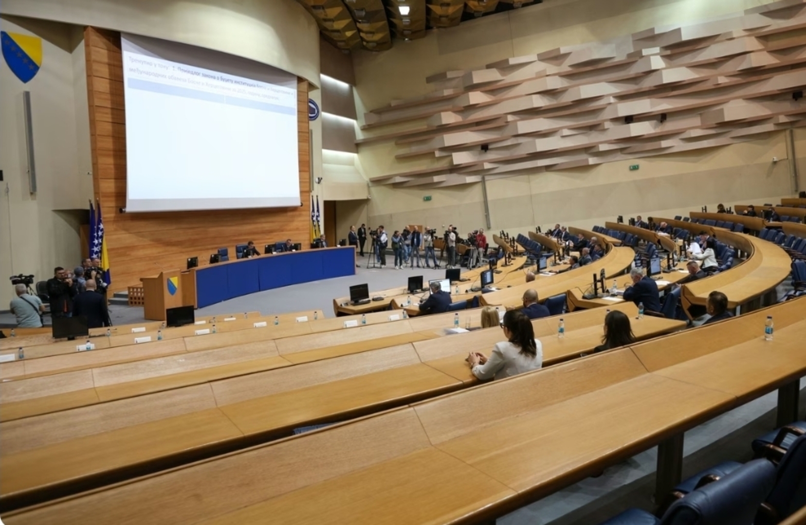 SNSD i HDZ BiH protiv odluke o glavnom pregovaraču s EU - rok za prijedloge do 10. novembra - slika 1