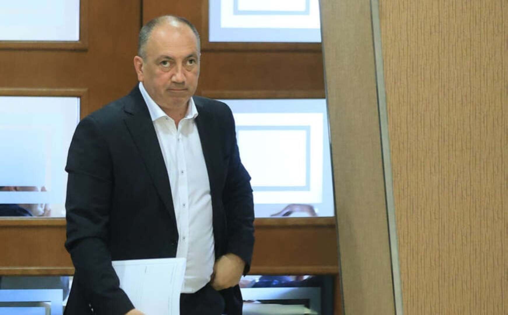 "Da li će tri delegata SNSD-a nastaviti bježati sa sjednica?" - slika 1
