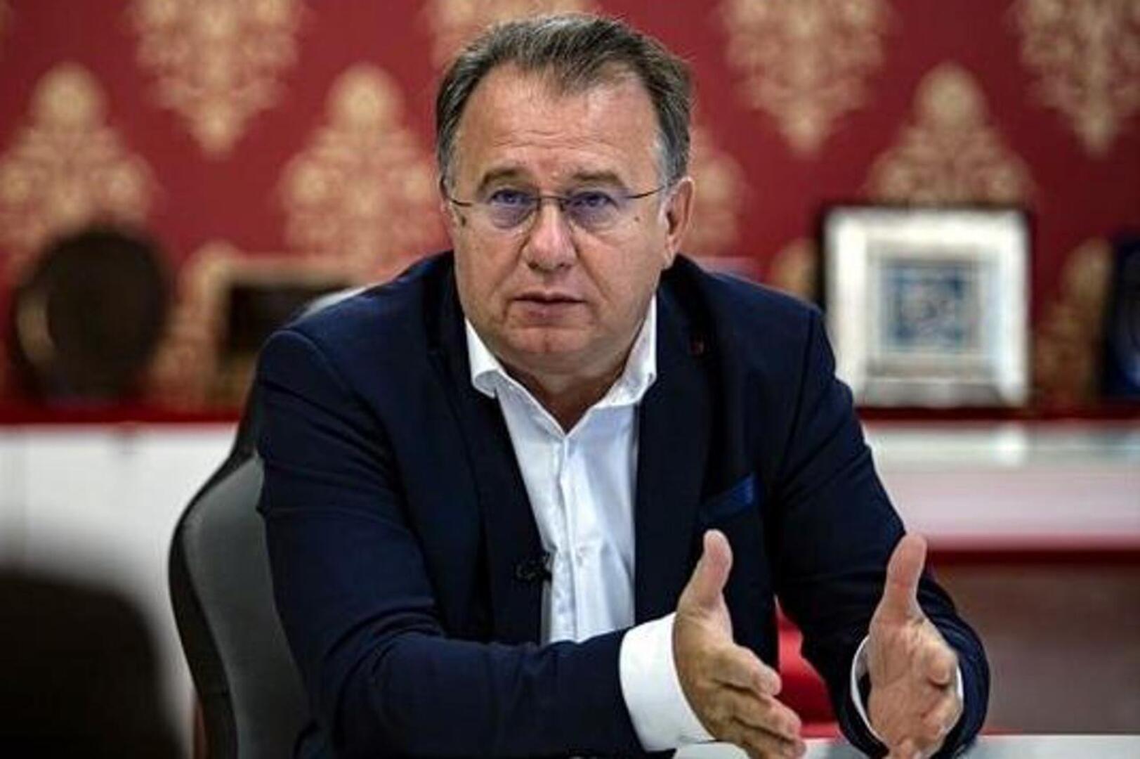 Nerminu Nikšiću nije oduzet telefon u akciji POSKOK-a - slika 1