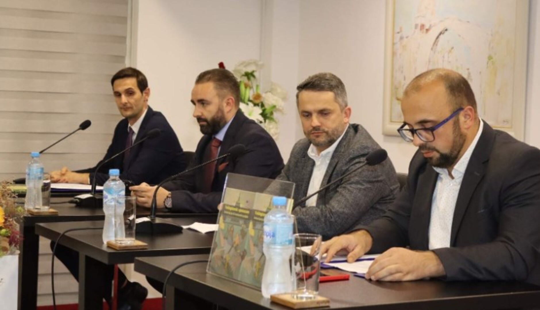 Predstavljena knjiga „Vašingtonski sporazum: konsocijacija ili kontinuitet podjela“ Ermina Veličanina - slika 1