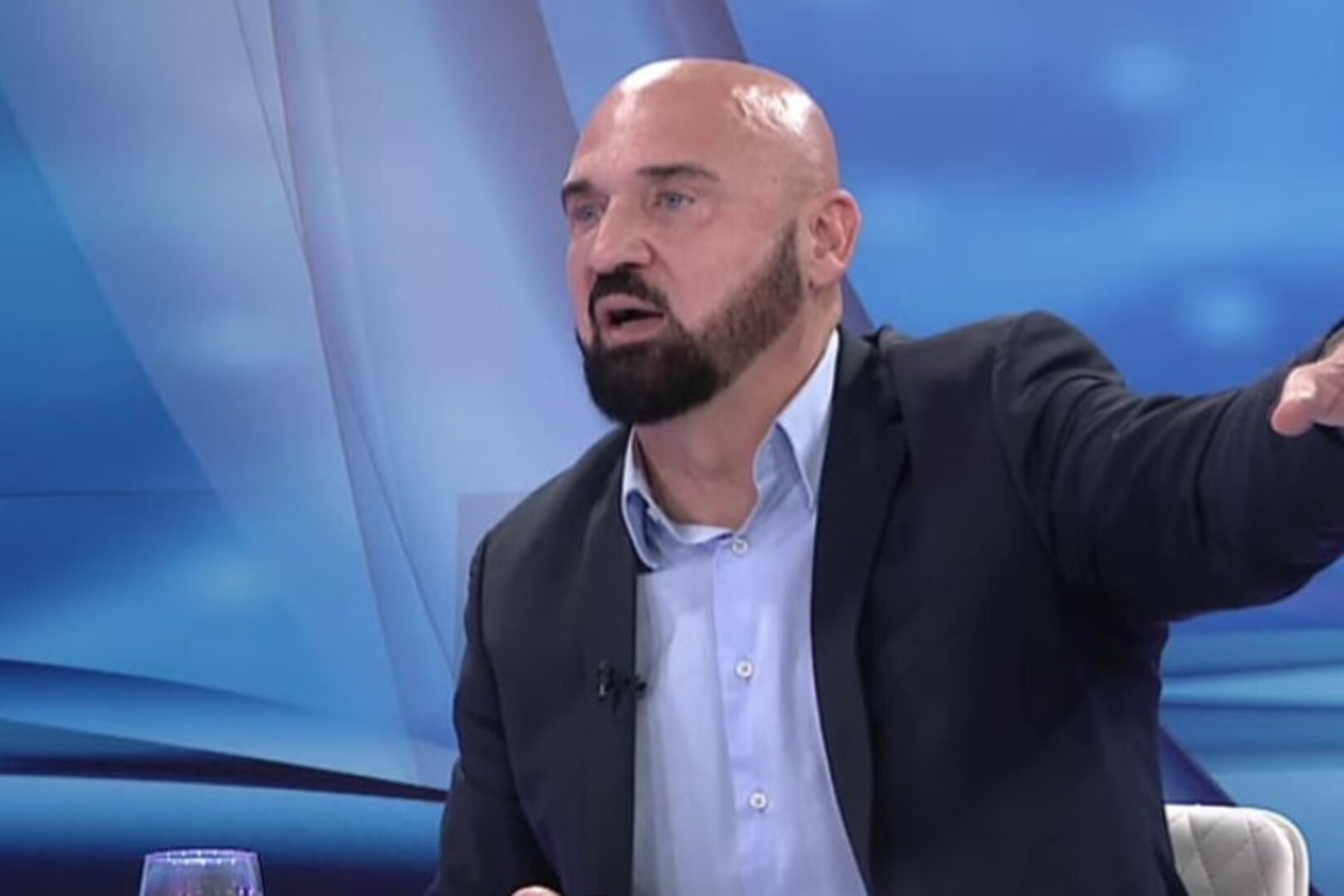 Isak hvalio rad Munjića, ali smatra da treba odgovarati ako je kriv - slika 1