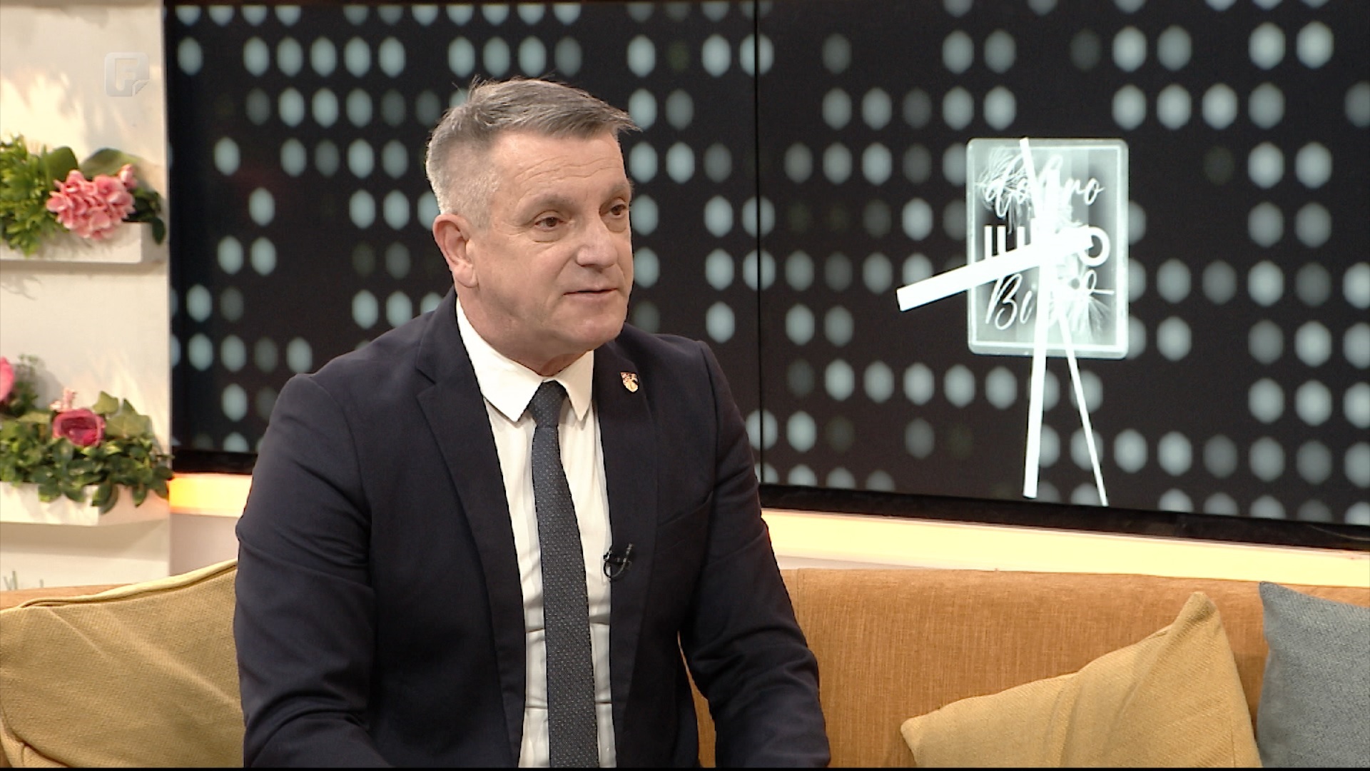 PREVIŠIĆ "U GLAVU": Neki predsjednici "petorke" su Čovićevi igrači - slika 1