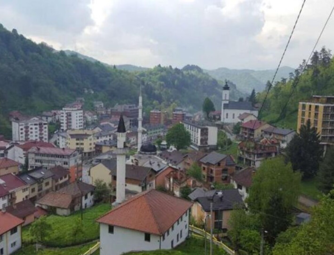Vlada Kantona Sarajevo izdvaja 750.000 KM za održivi povratak u Srebrenici - slika 1