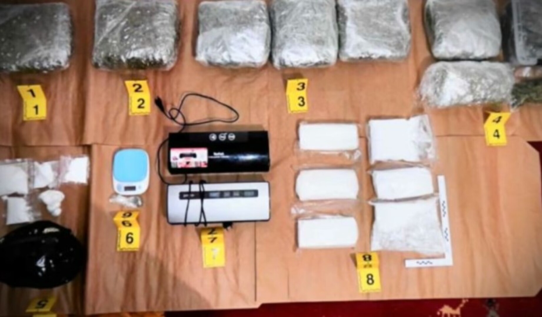 Droga je posvuda: Na meti dilera osnovci i srednjoškolci - slika 1