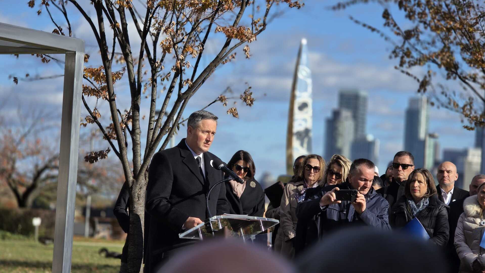 Komšić na otkrivanju „Cvijeta Srebrenice“ u UN-u - slika 4