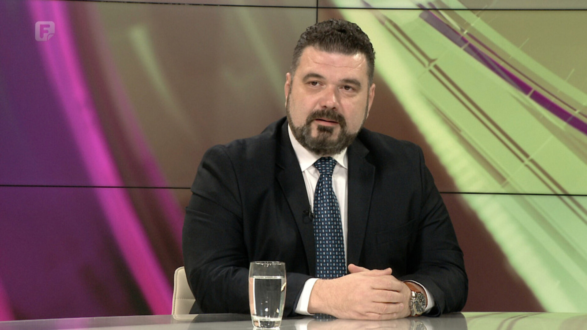 Nikšić povukao 2. tačku dnevnog reda, Mešalić burno reagirao - slika 1