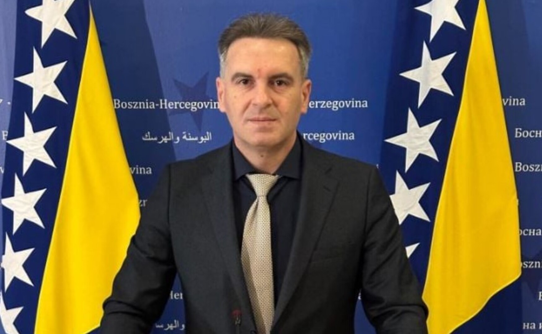 Smajić: Povećane plate vojnicima OS BiH, policiji i službenicima sa najnižim primanjima - slika 1