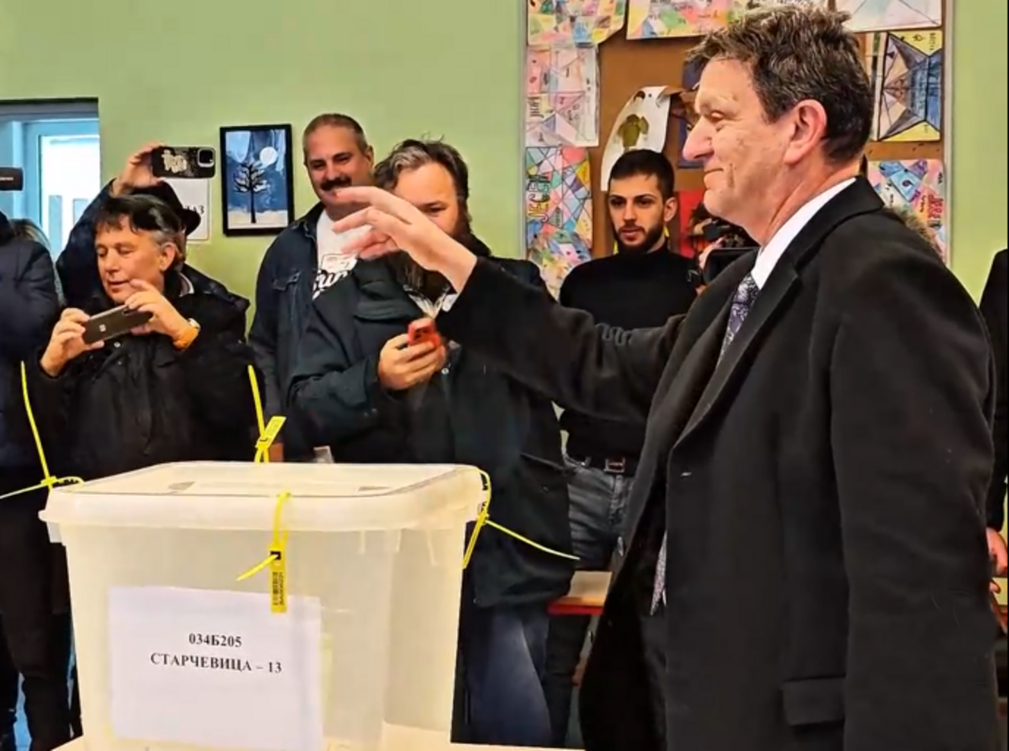 Kandidat za predsjednika Rs-a Branko Blanuša sa suprugom glasao u Banjoj Luci - slika 1