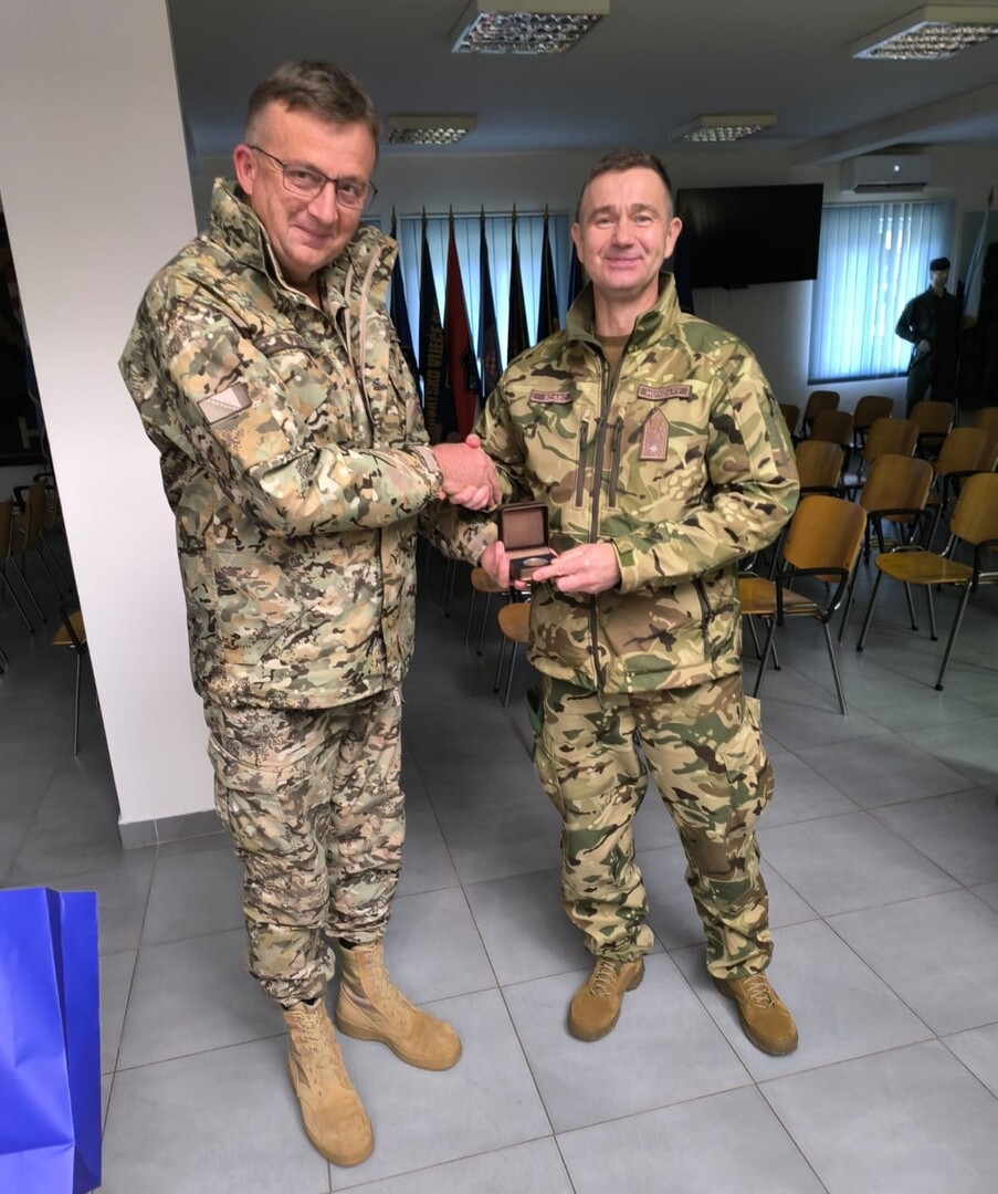 Mađarski general EUFOR-a obilazi kasarne u BiH - slika 3