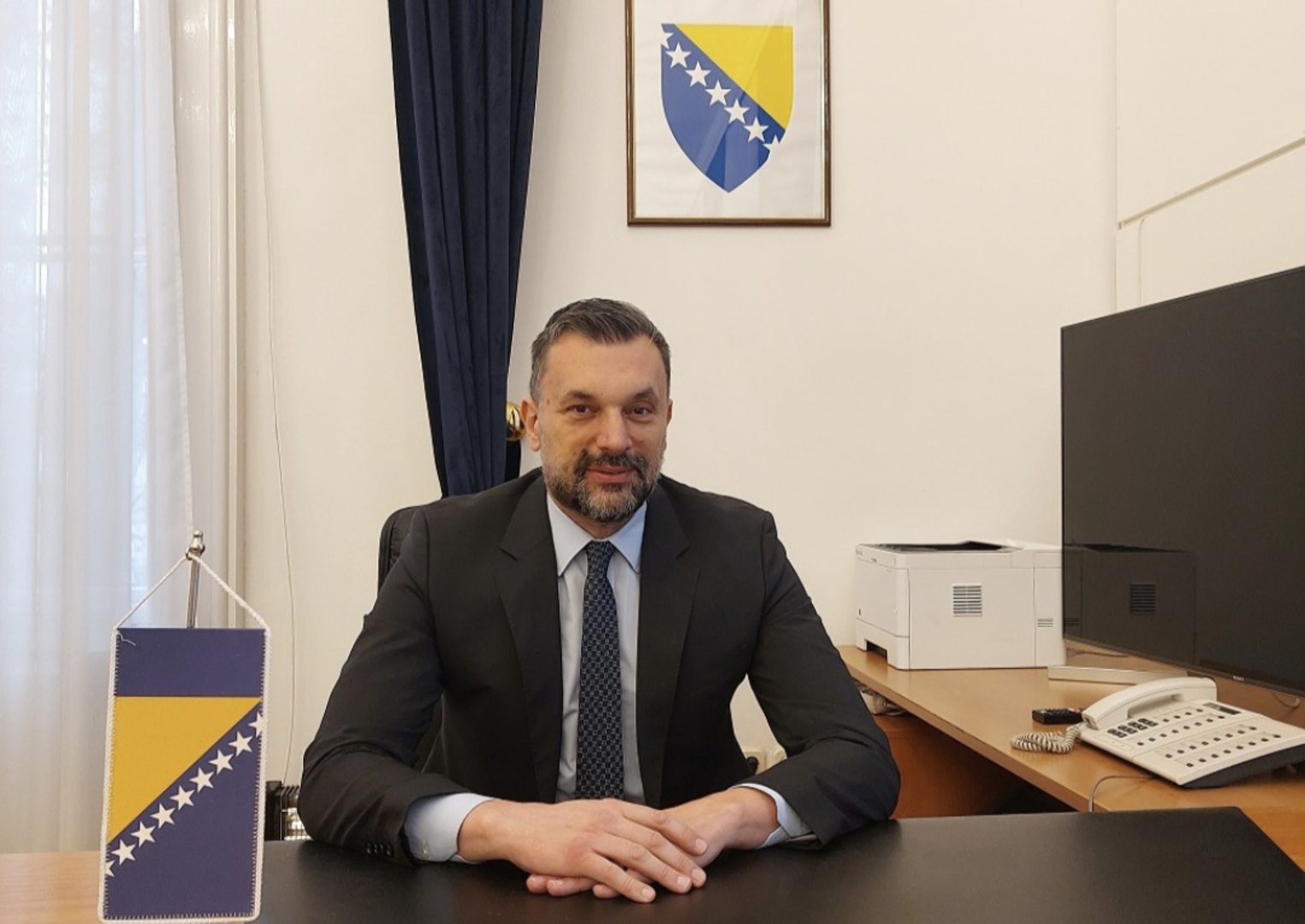 "Konakovićeve izjave predstavljaju tešku i nepotrebnu uvredu Srbiji i srpskom narodu" - slika 1