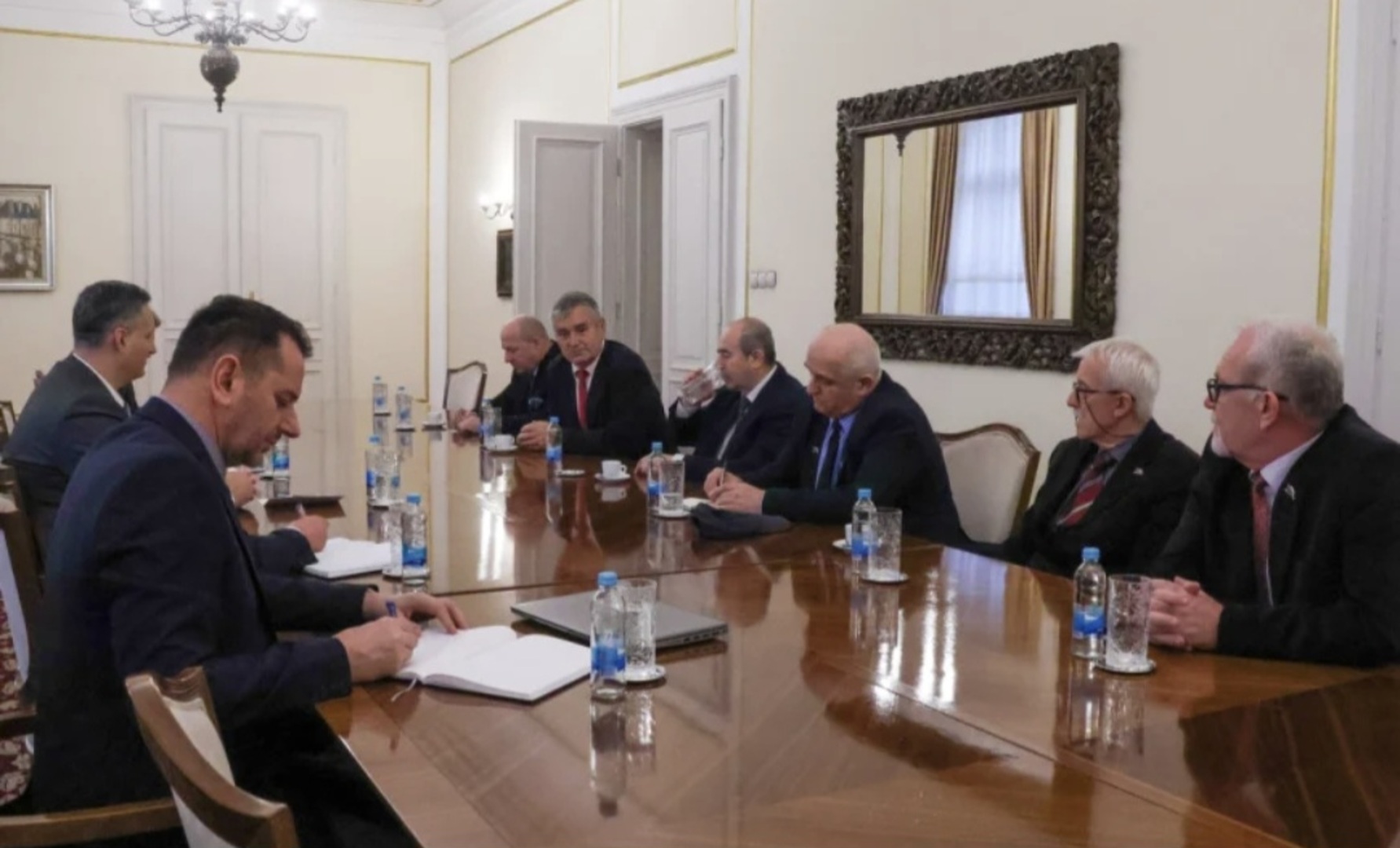 Udruženje generala BiH: Cijenimo Bećirovićeve aktivnosti s ciljem zaštite i afirmacije države - slika 1