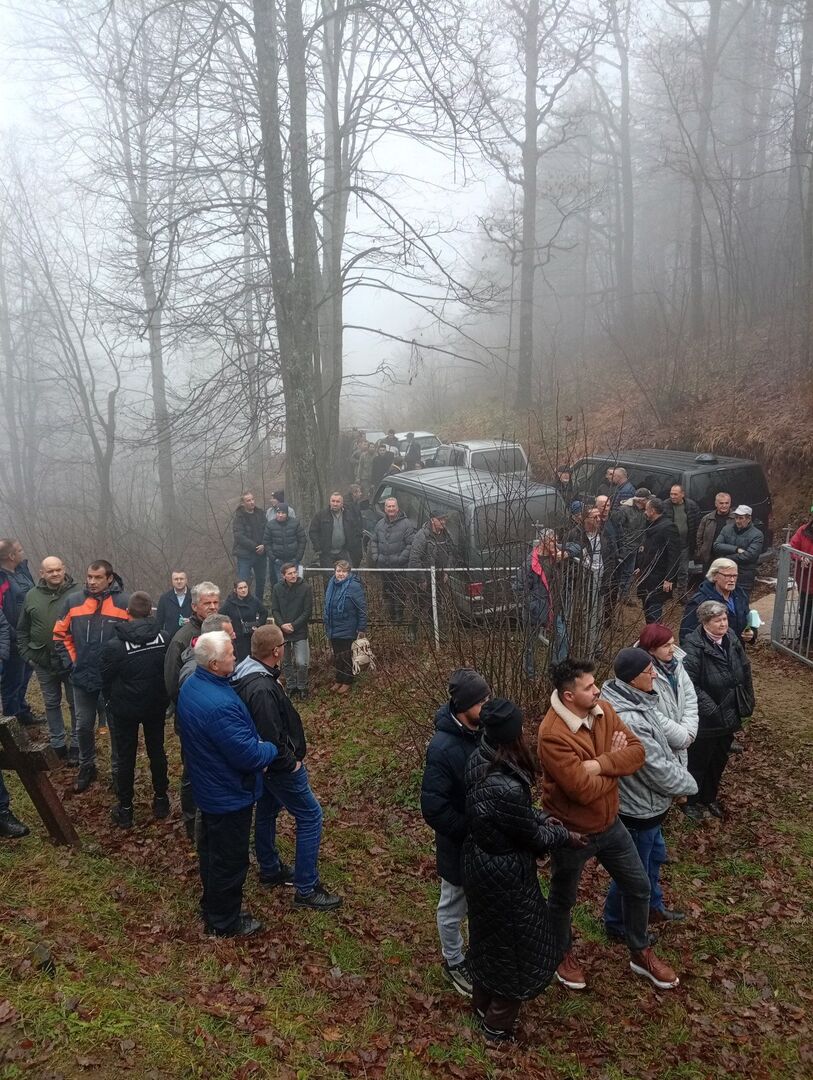 Sahranjen načelnik Vareša. Veliki broj ljudi oprostio se od ovog čovjeka - slika 8