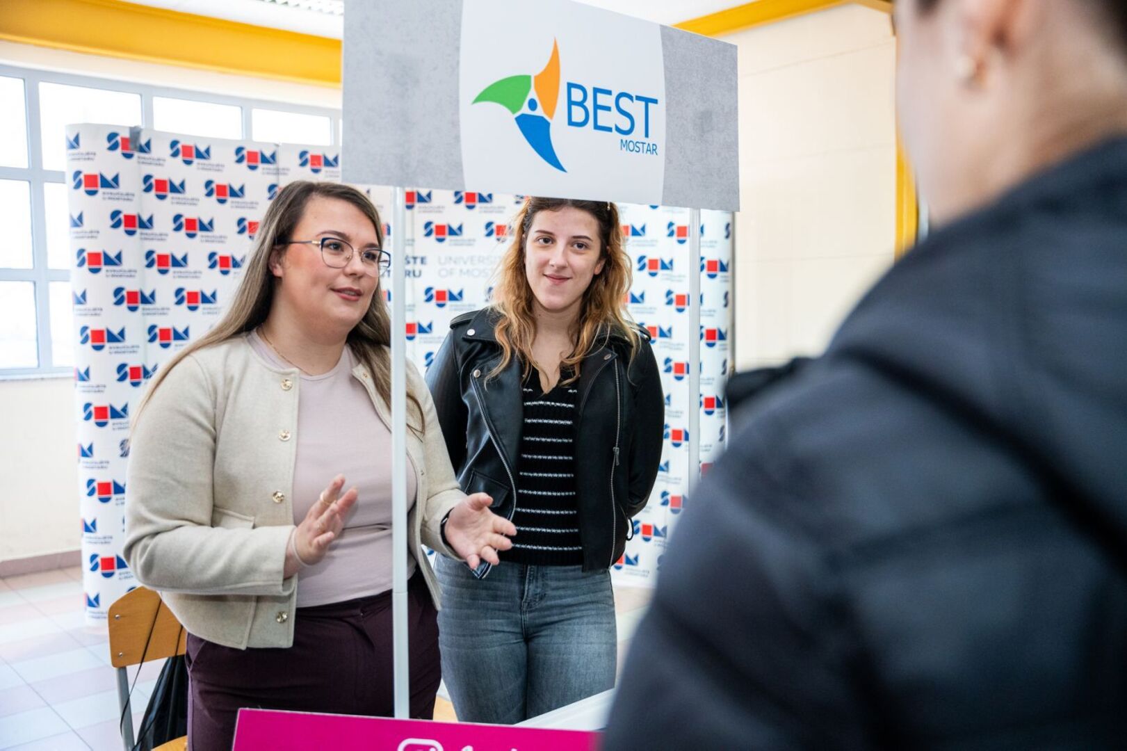 Ambasadori EU sa studentima Univerziteta "Džemal Bijedić" u Mostaru - slika 9