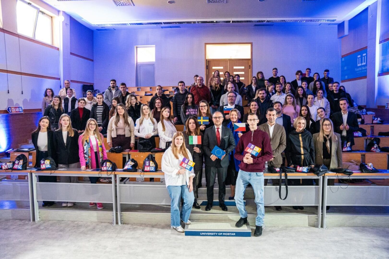 Ambasadori EU sa studentima Univerziteta "Džemal Bijedić" u Mostaru - slika 3