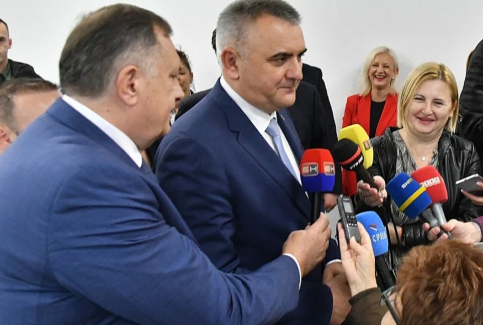 Saga sa Dodikovim korištenjem aviona Rs za Rim se nastavlja: Kažu da se nalazio na popravci - slika 1