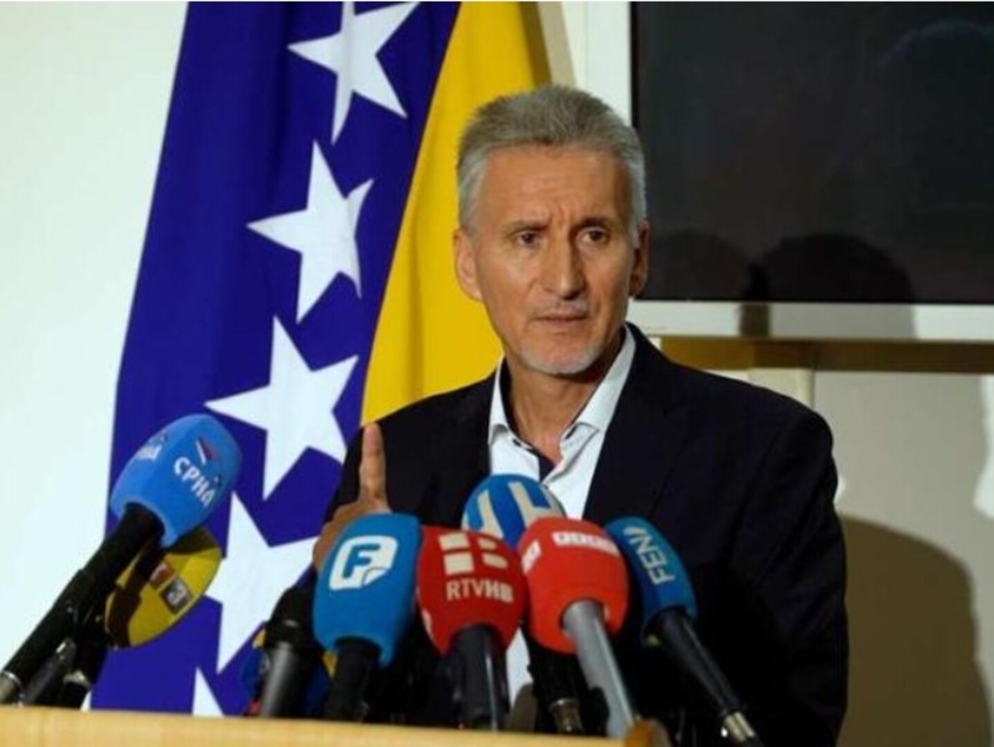 I Ademović osudio masakr u Sidneju - slika 1