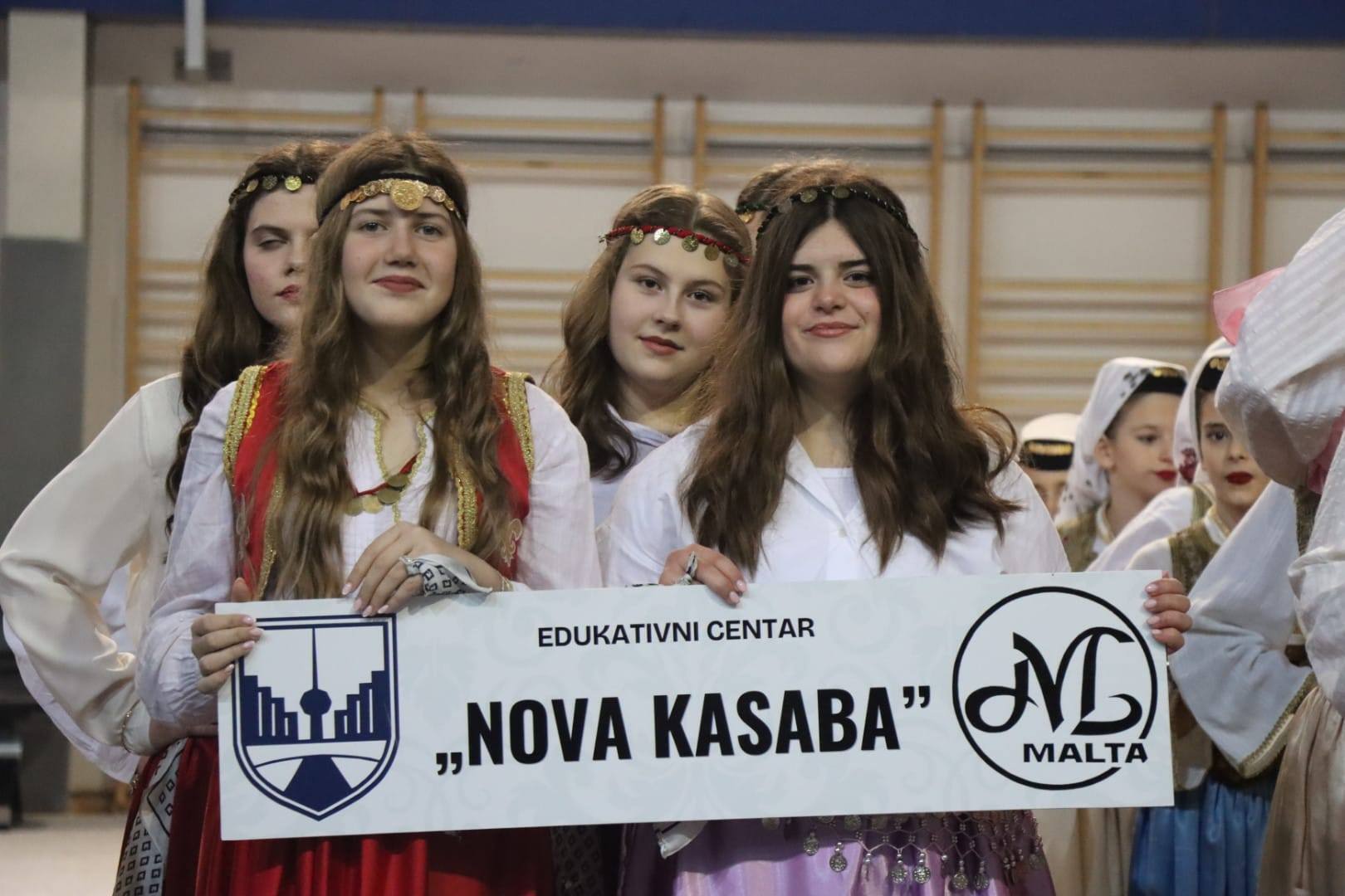 Smotra folklora i plesa okupila oko 400 djece u Novom Sarajevu - slika 4