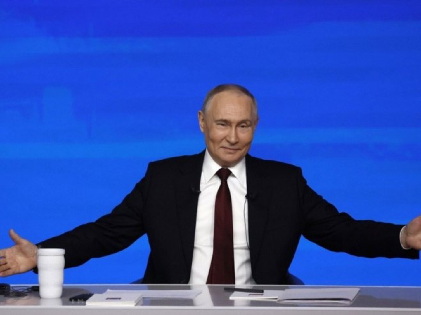 Putin: Zaljubljen sam. Vjerujem u ljubav na prvi pogled - slika 1