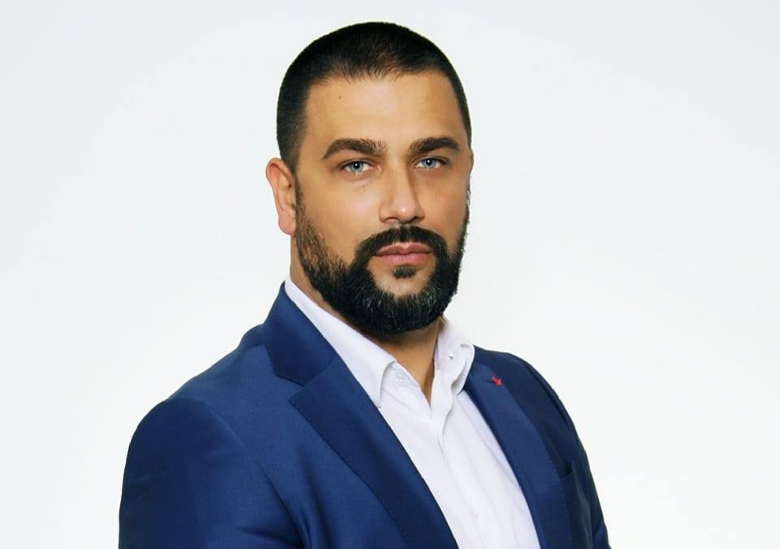 Srđan Srdić oštro kritikuje RTRs zbog priloga o nekretninama u Istočnom Sarajevu - slika 1