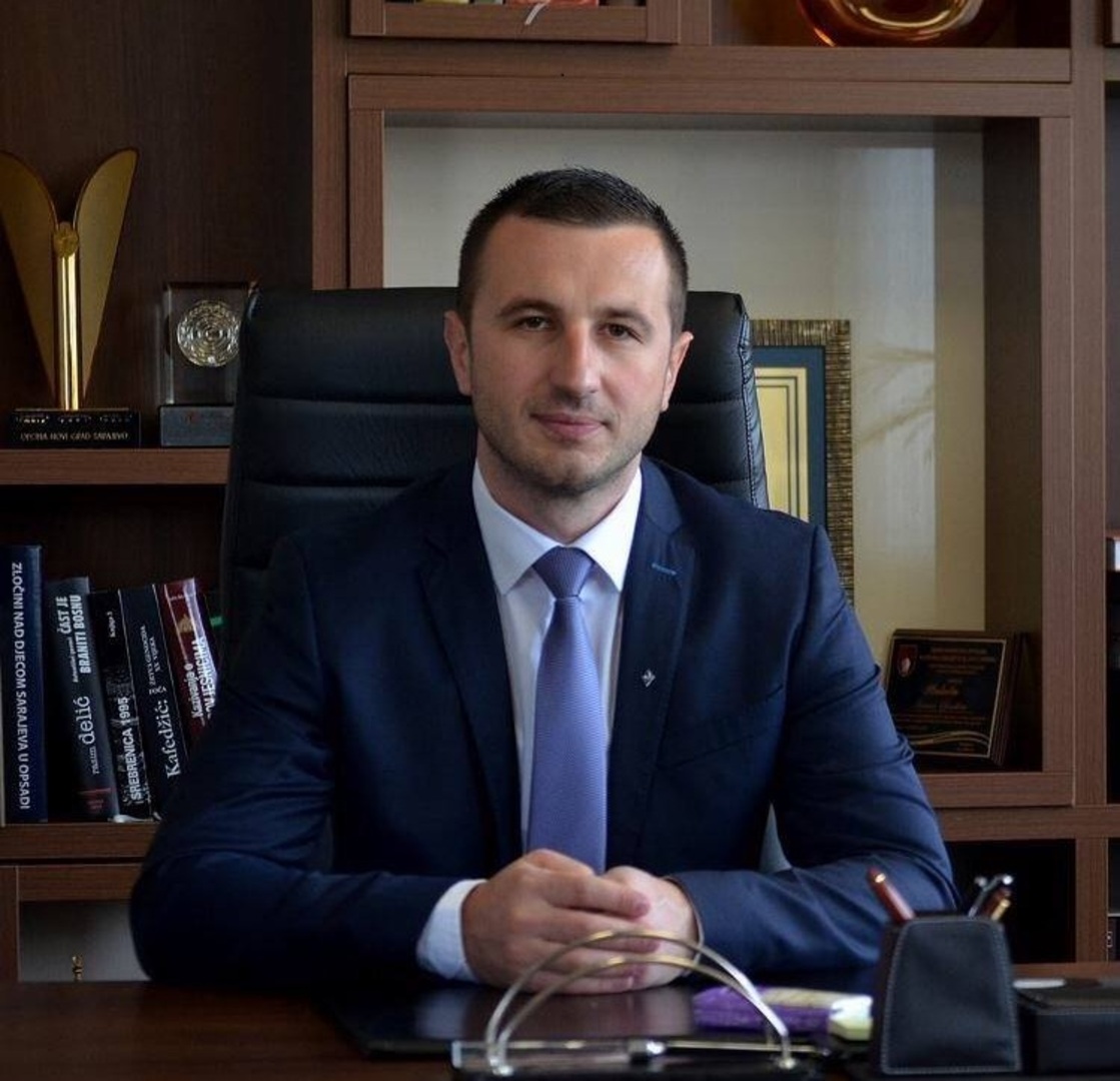 Efendić upozorava: Federacija ubrzano ekonomski propada! - slika 1