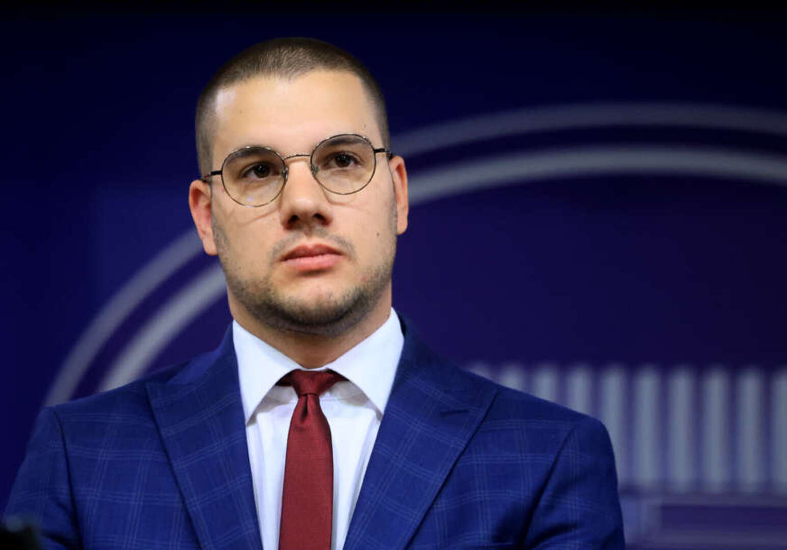 Vučinić otkriva: Poslanici SNSD-a kockaju stotine hiljada KM - slika 1