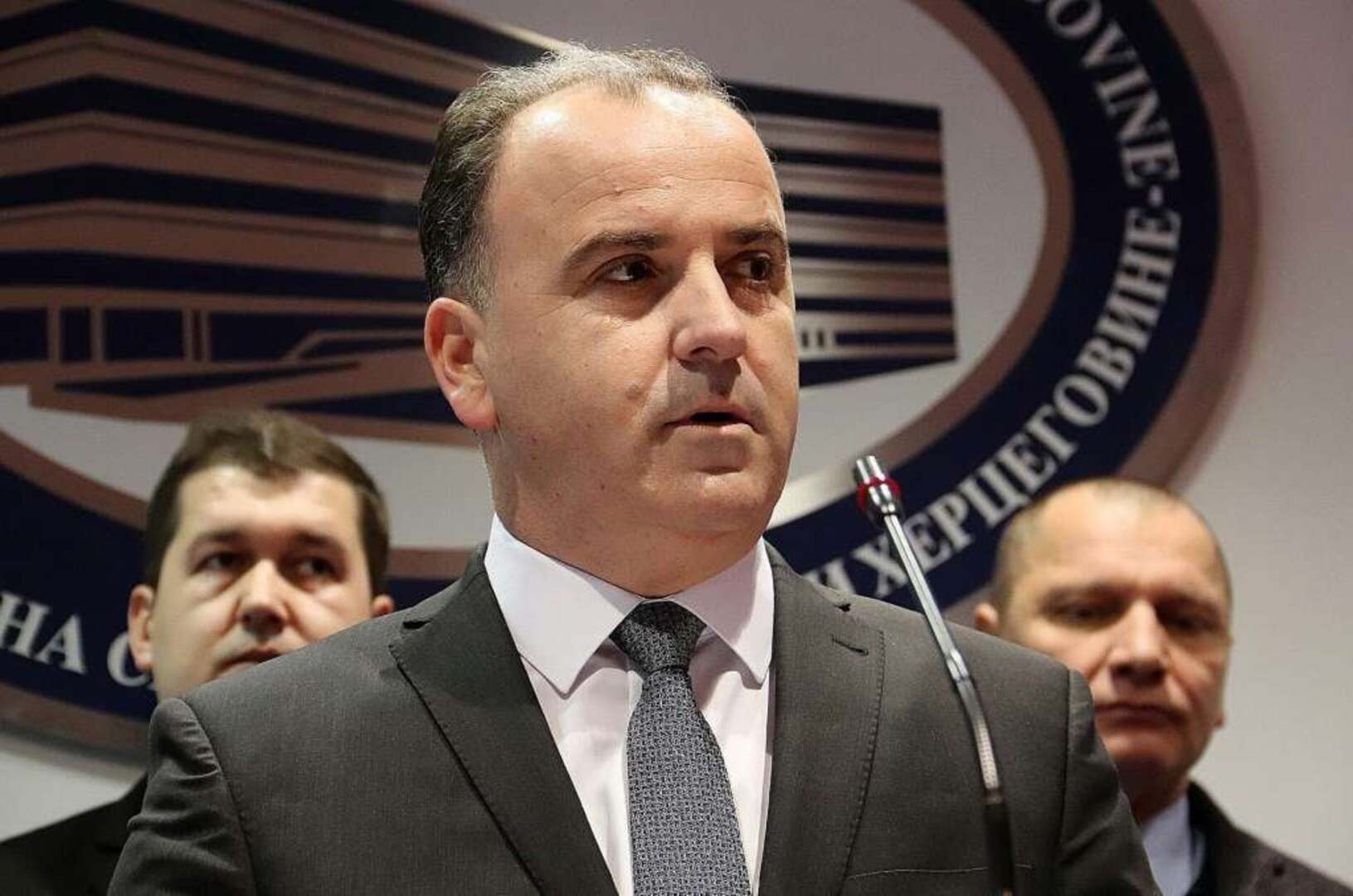 Đonlagić: Ostavke u Autocestama F BiH su već trebale pljuštati - slika 1