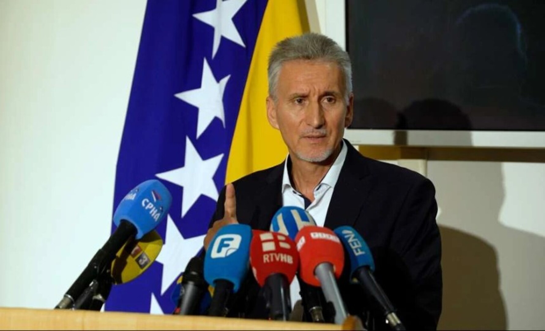 Ademović pozvao Pravobranilaštvo da zaštiti državnu imovinu - slika 1
