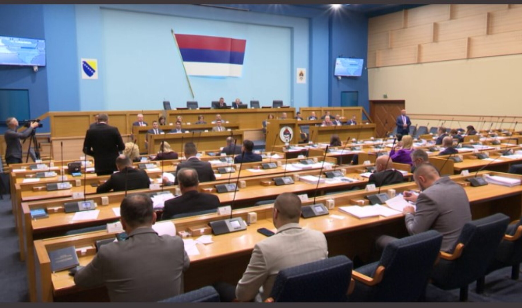 Novogodišnji poklon SNSD-a građanima Rs-a: Stižu veći računi za struju, ali ni to nije sve - slika 1