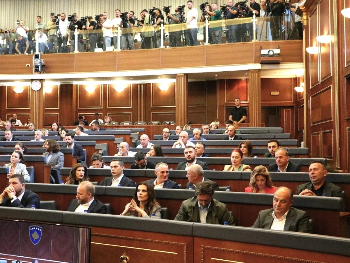 Kosovo: Kurtijeva stranka osvojila čak 9 zastupnika više!