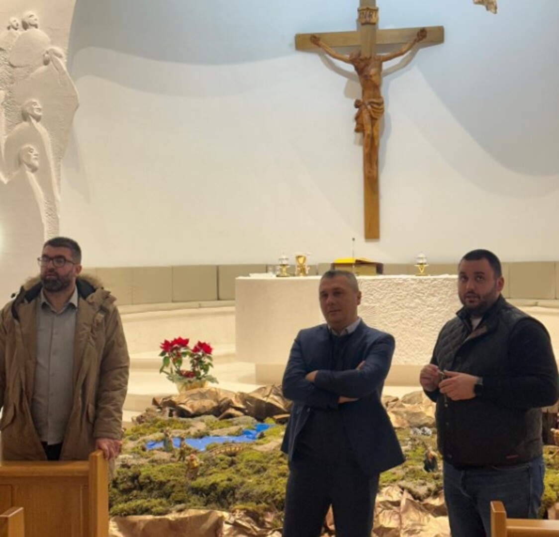 Federalni ministar Nerin Dizdar u posjeti povratničkim zajednicama u Čapljini - slika 4