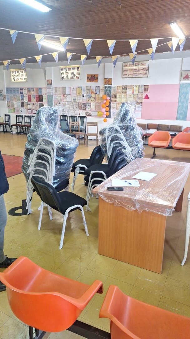 Grad Zenica osigurao kancelarijski namještaj za potrebe ureda mjesnih zajednica - slika 1
