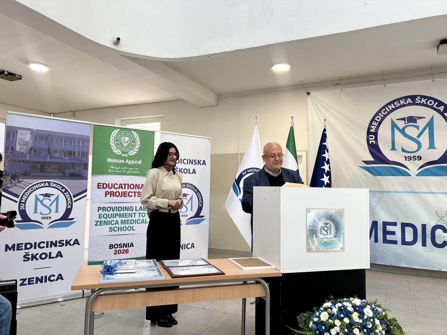 Nevladina organizacija Human Appeal donirala vrijednu medicinsku opremu Medicinskoj školi Zenica - slika 1