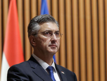 Plenković: Ukrajina ne smije potpisati predaju teritorija Rusiji