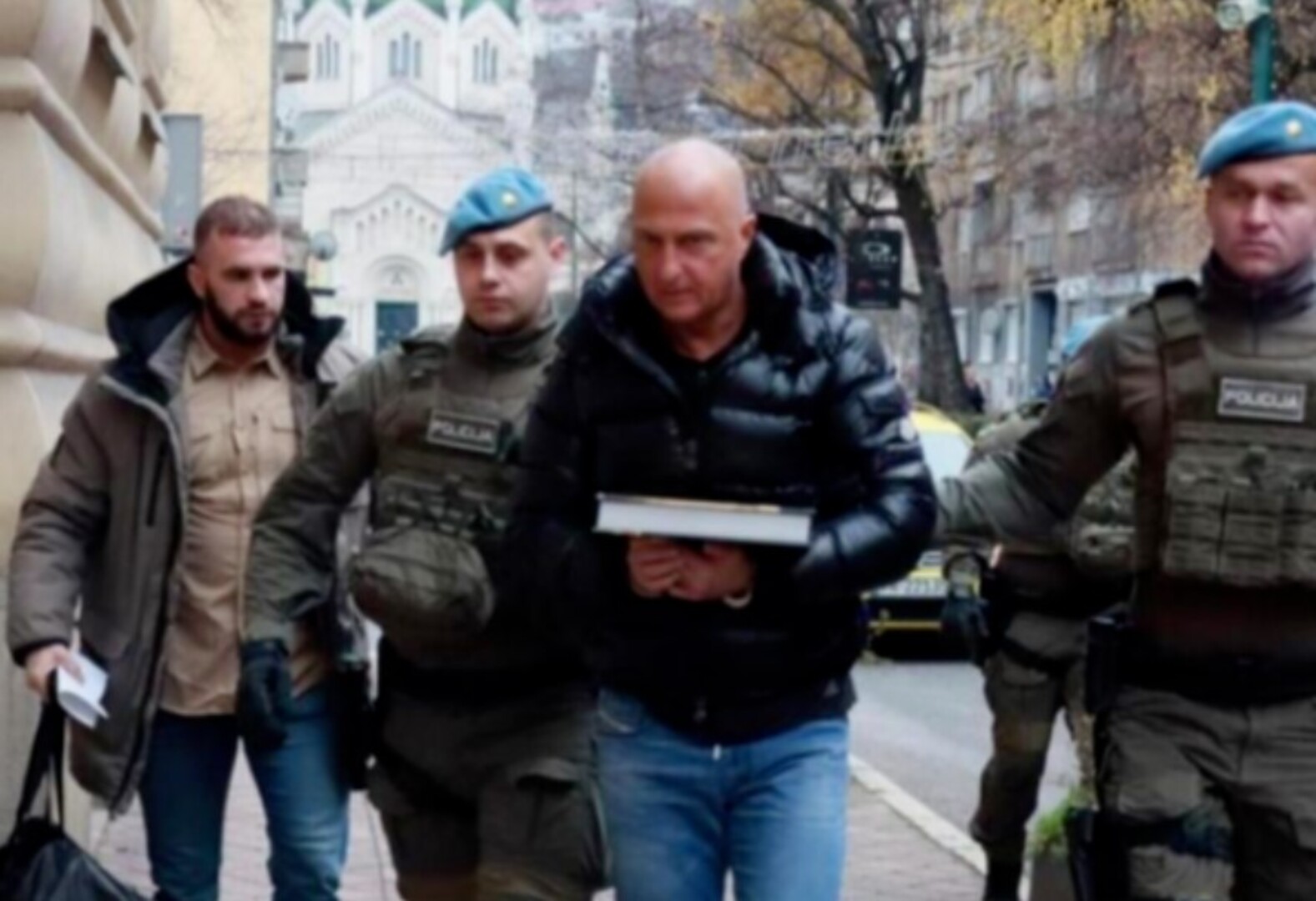 Općinski sud u Sarajevu produžio pritvor Muhamedu Ajanoviću - slika 1