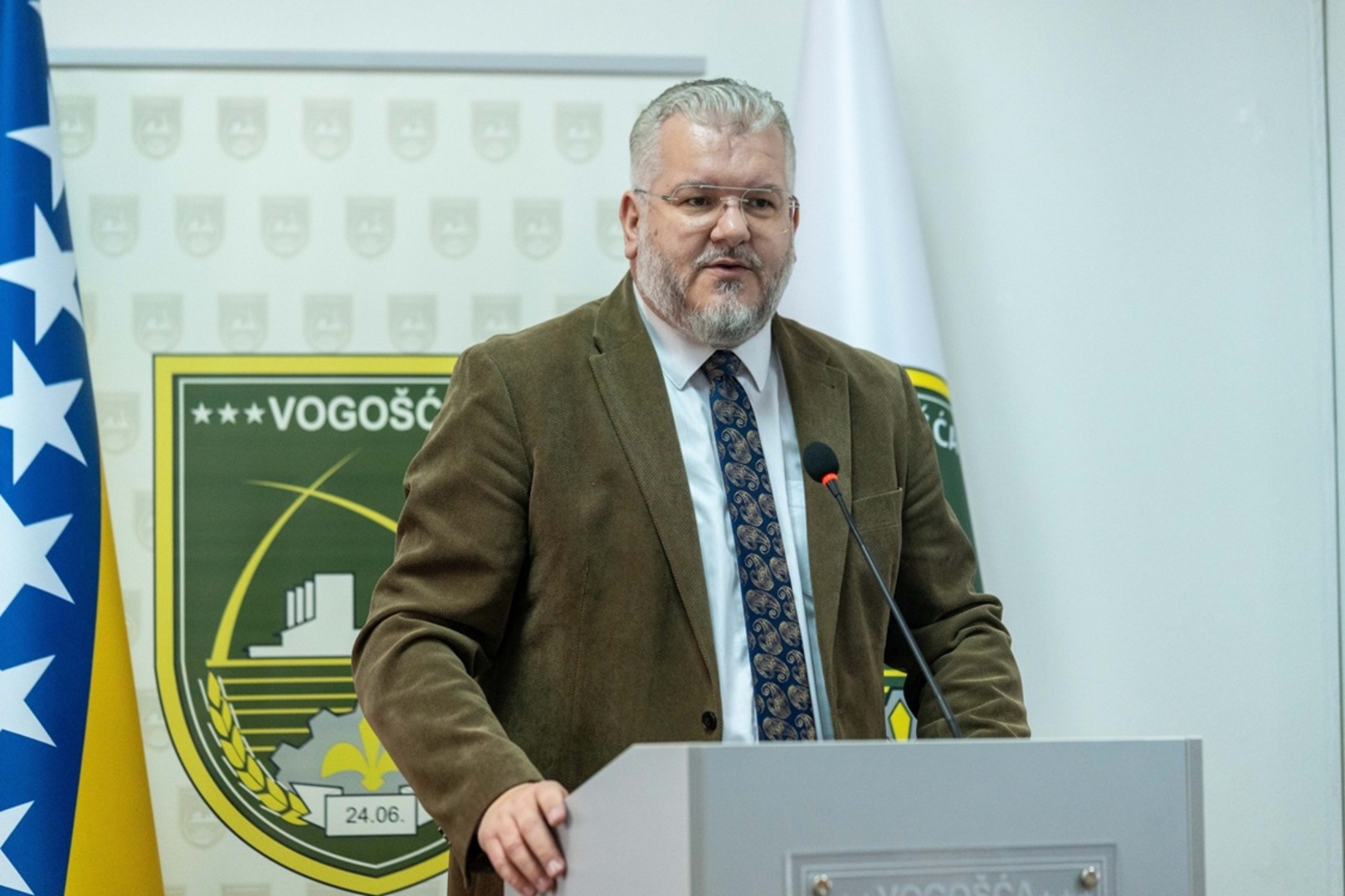 Fokus na sigurnost i komunalne projekte: Održana 14. sjednica Općinskog vijeća Vogošća - slika 1