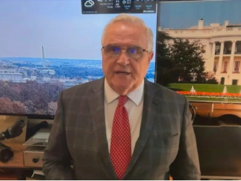 "Jedna svjedokinja tvrdi da su je Epstein i Trump silovali kada je imala 13 godina"