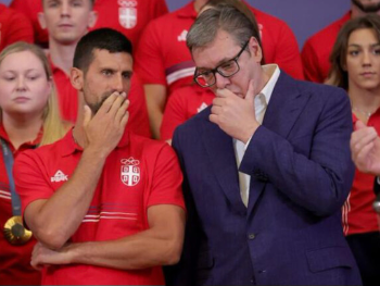 Vučić se "vadi"