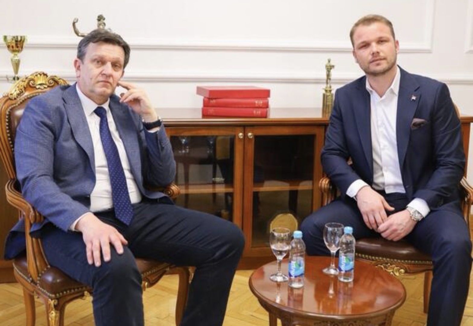Stanivuković podržao Blanušu: U nedjelju biramo kakvo društvo želimo - slika 1