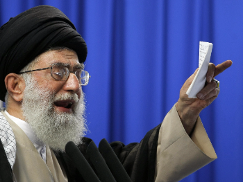 Amerika zaprijetila Iranu: "Ajtolah Ali Khamenei trebao bi biti zabrinut"
