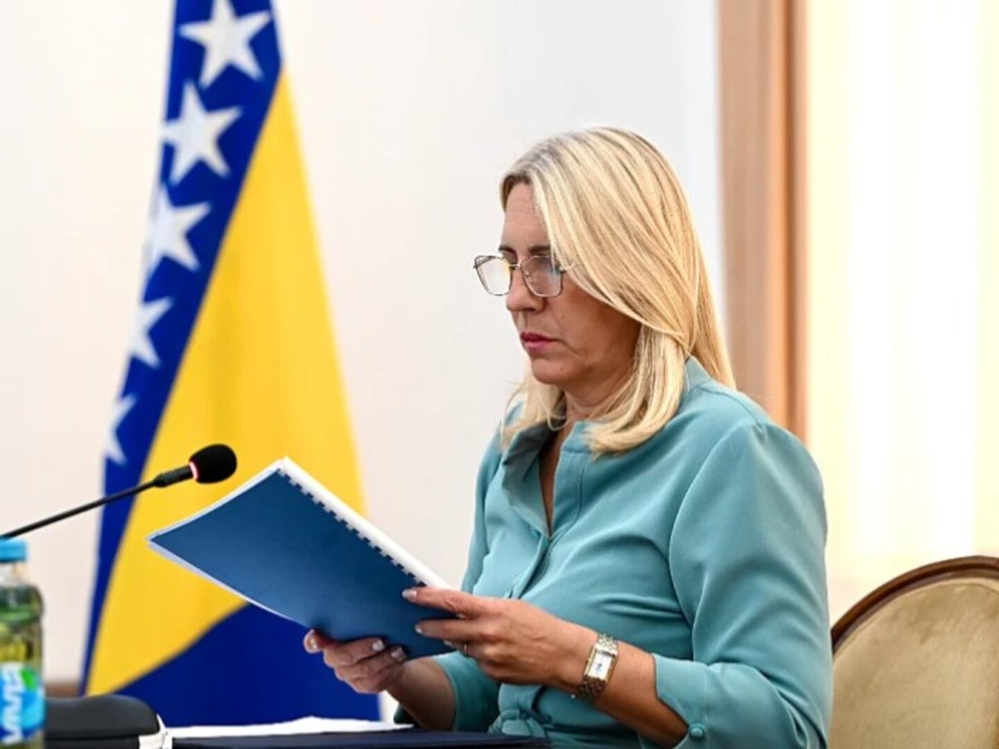 Cvijanović: Bošnjački političari su u rastrojstvu, Bećirović okačio slike s Bidenom - slika 1