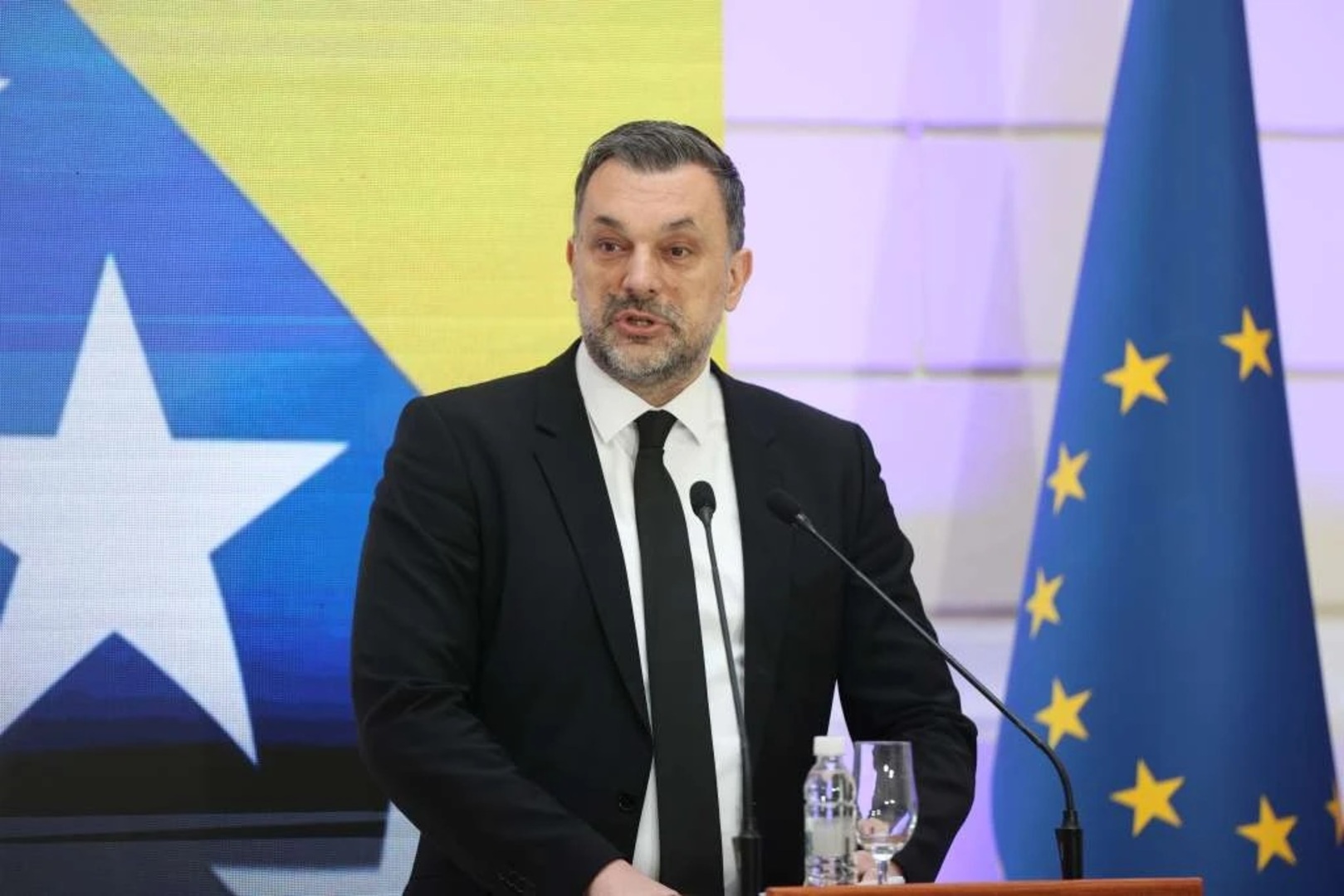 Ministar lošeg EPP-a Elmedin Konaković - slika 1