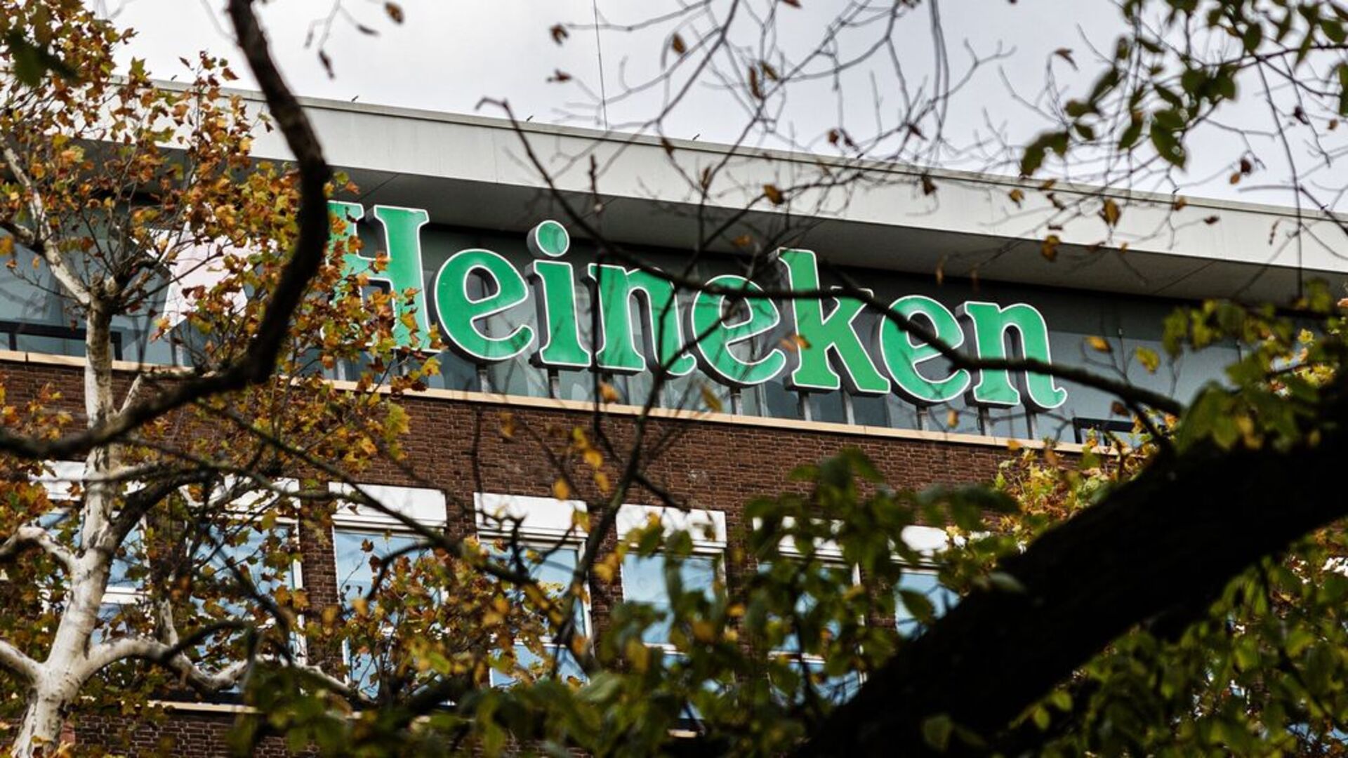 Heineken će otpustiti i do 6.000 ljudi - slika 1
