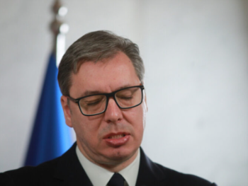 Vlada Srbije planove razvoja radila preko ChatGPT-a, Vučić bijesan