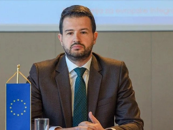 Crna Gora u potrazi za kompromisom: Rad nedjeljom podijelio društvo
