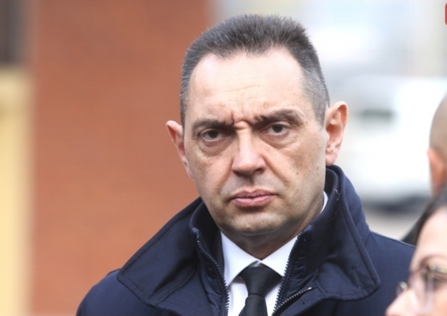 Vulin: „Gora od Thompsonove dreke je tišina Schmidta i Federacije BiH“ - slika 1