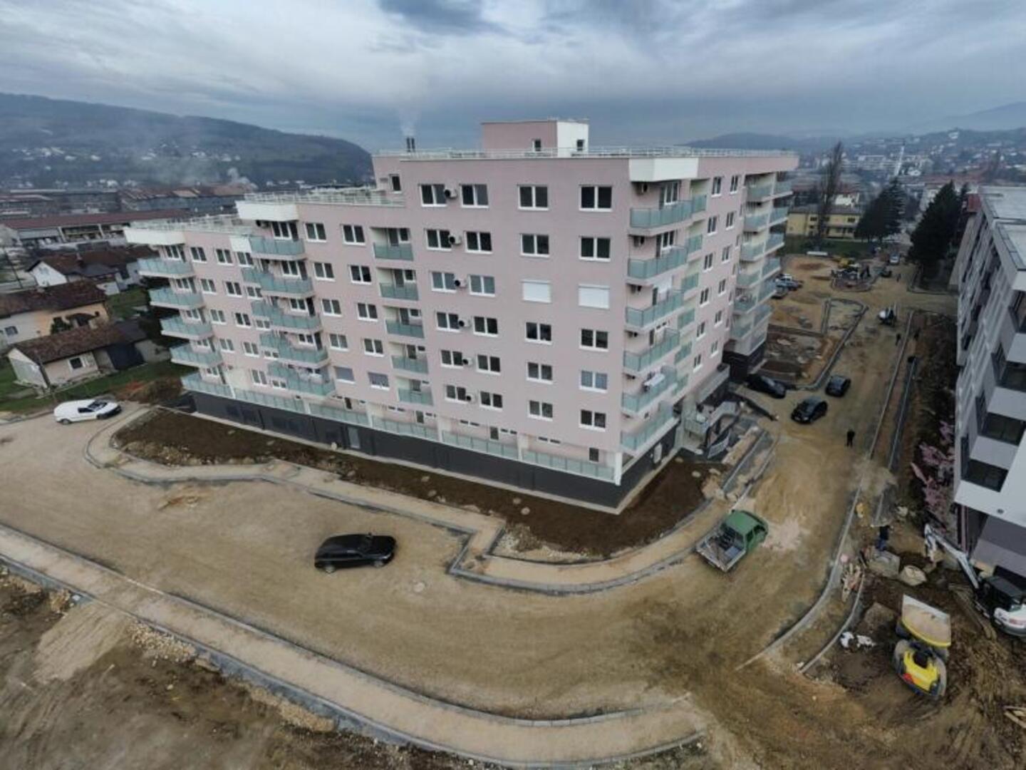 Novi parking i saobraćajnica mijenjaju Ilijaš - slika 1