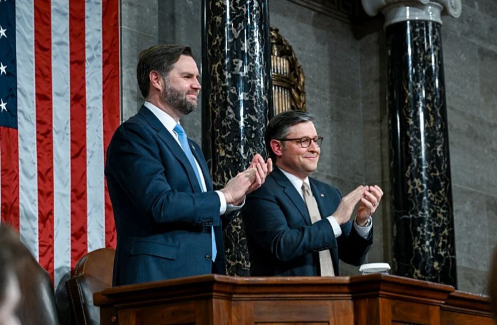 JD Vance upozorio Iran: Prijetnje Donalda Trumpa shvatite ozbiljno - slika 1