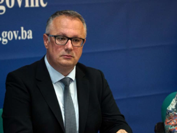 Kajan pisao Schmidtu: Isti aršini u Brčkom i Mostaru!