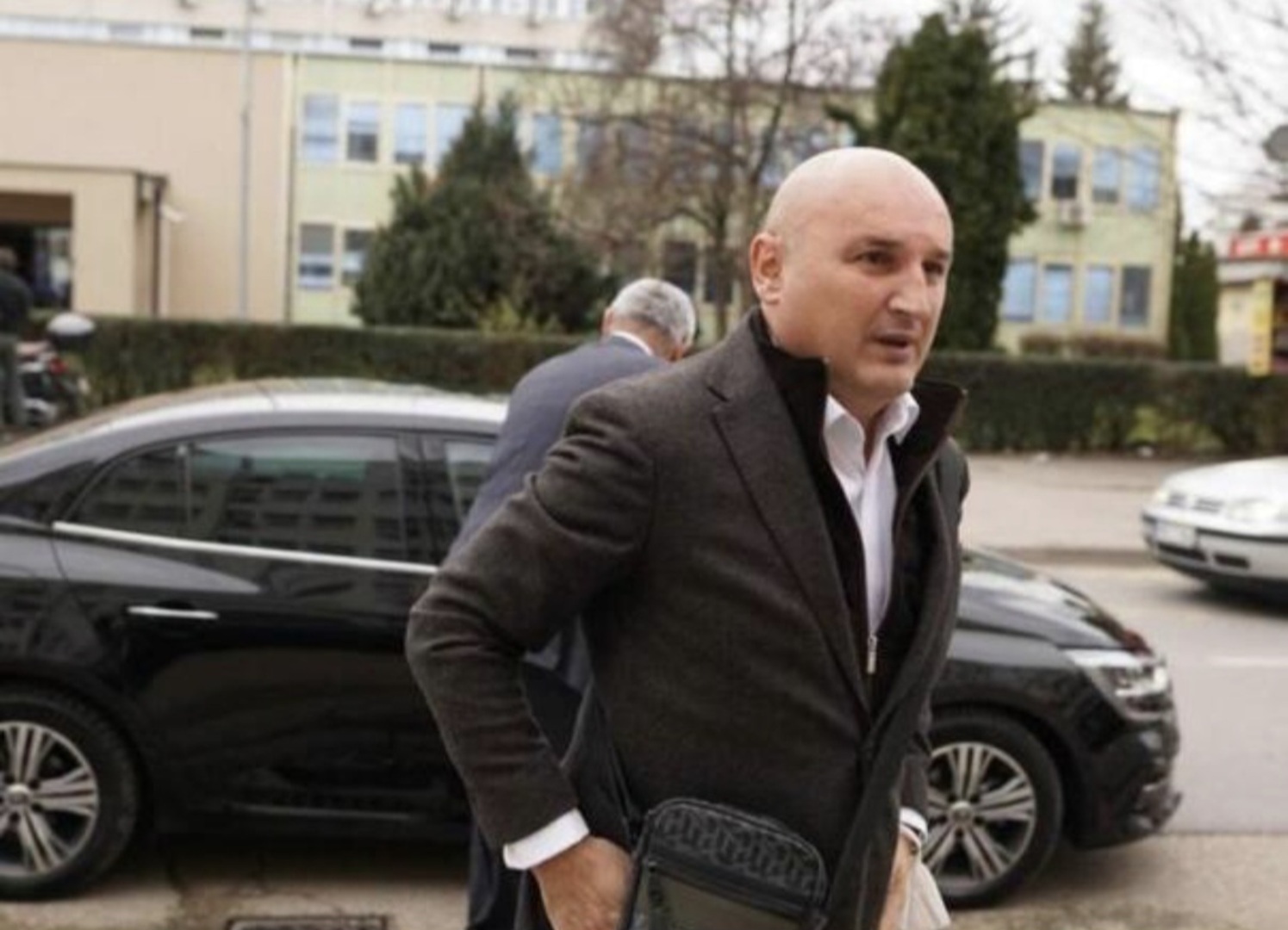 Počelo novo suđenje bivšem premijeru Rs Aleksandru Džombiću - slika 1