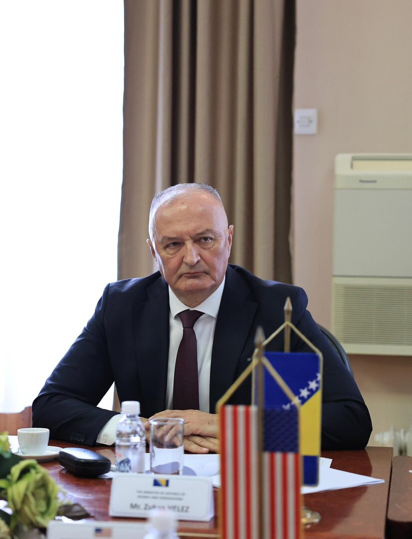 Helez traži intervenciju visokog predstavnika: Ne smije se dozvoliti da RTRs ugasi BHRT - slika 1